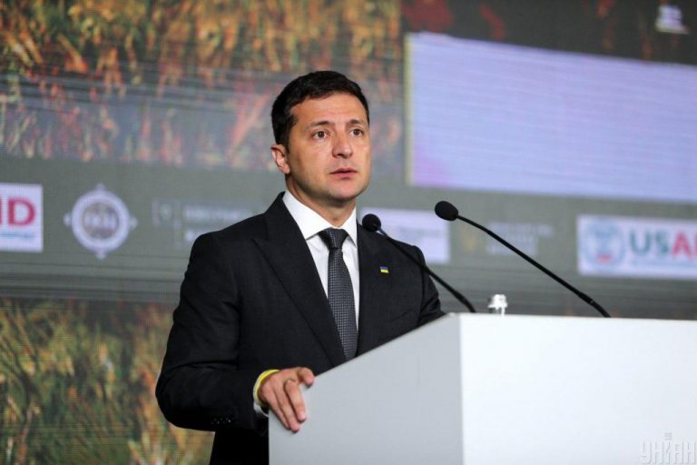“Посаду прем’єр-міністра Володя віддає мені”: Відомий українець зробив гучну заяву. Про все домовилися