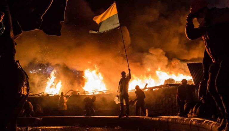 “Вбивав активістів!”:Суд відпустив одного з організаторів штурму на Євромайдані