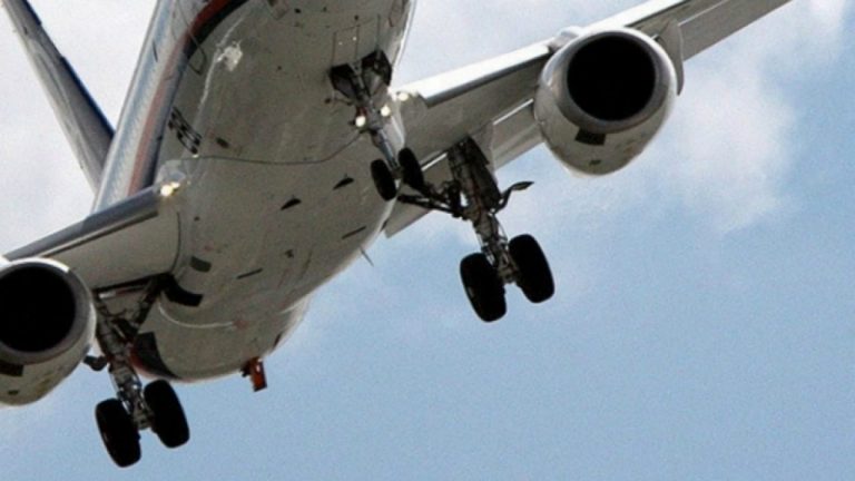 Трагедія в літаку з росіянами: “не врятували”, деталі смертельної НП