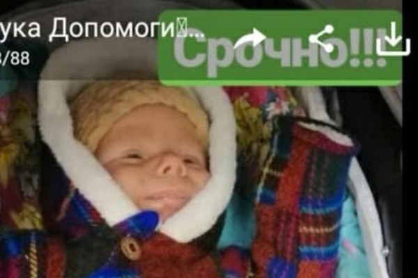 Під Києвом посеред вулиці вкрали немовля: прикмети викрадачів