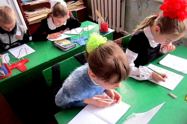 “Приречені!” Сільським школам в Україні напророкували невтішне майбутнє