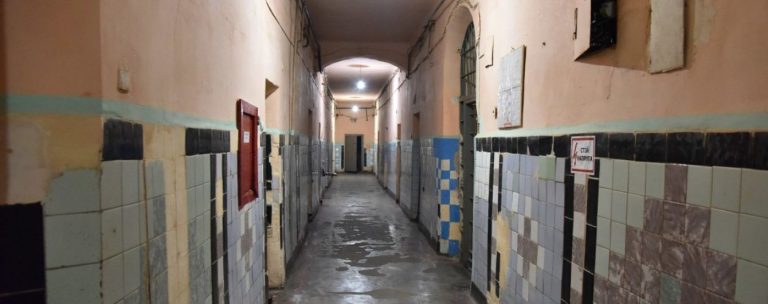 У Кропивницькому в’язні влаштували бунт у СІЗО – ситуація неконтрольована