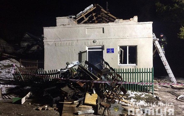 Поліція назвала причину вибуху в сільському клубі на Тернопільщині