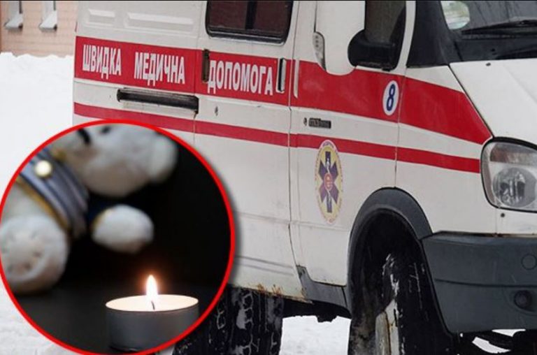 “З Різдвом вас, дорогі рятівники”: Дитина захлебнулася блювотою, так і не дочекавшись медиків. Крик відчаю матері