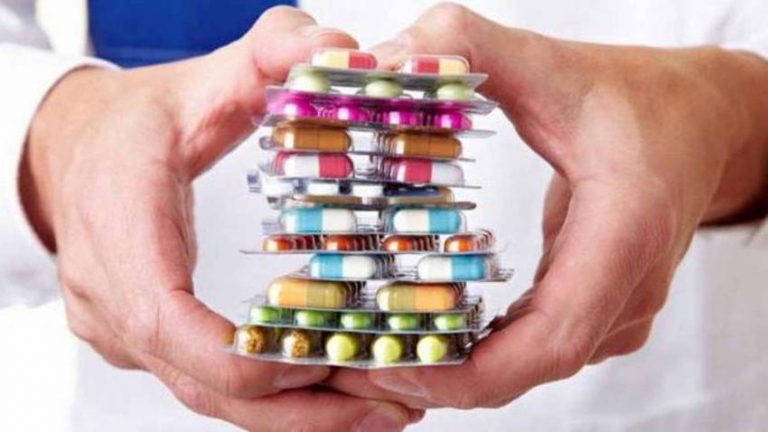 В Україні хочуть підняти штрафи за продаж ліків без рецептів в 20 разів