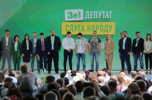 У “Слузі народу” різко відреагували на слова колеги про продаж собаки, щоб оплатити комуналку