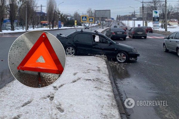 Жінок розчавило на місці: у Харкові трапилася моторошна ДТП. Кадри 18+