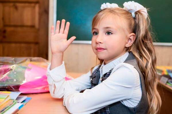 “Не потрібні слабким дітям”: освітній експерт назвав користь від шкільних оцінок