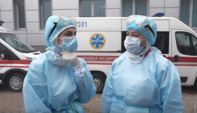 В Україні офіційно підтвердили ще два випадки зараження коронавірусом