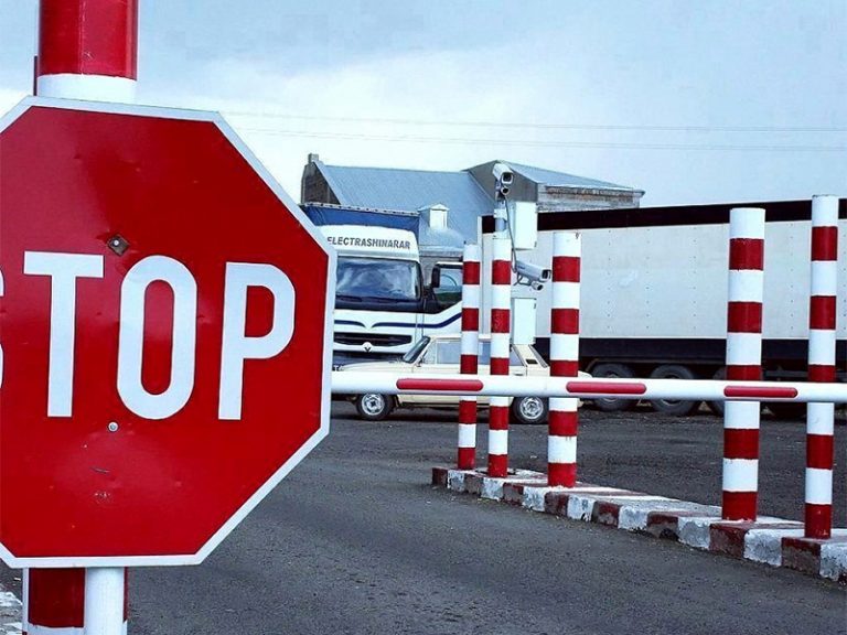 В Україні відсьогодні встановлено нові правила перетину кордону