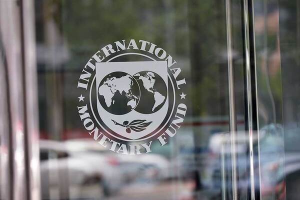 МВФ відмовився від довгострокової програми з Україною