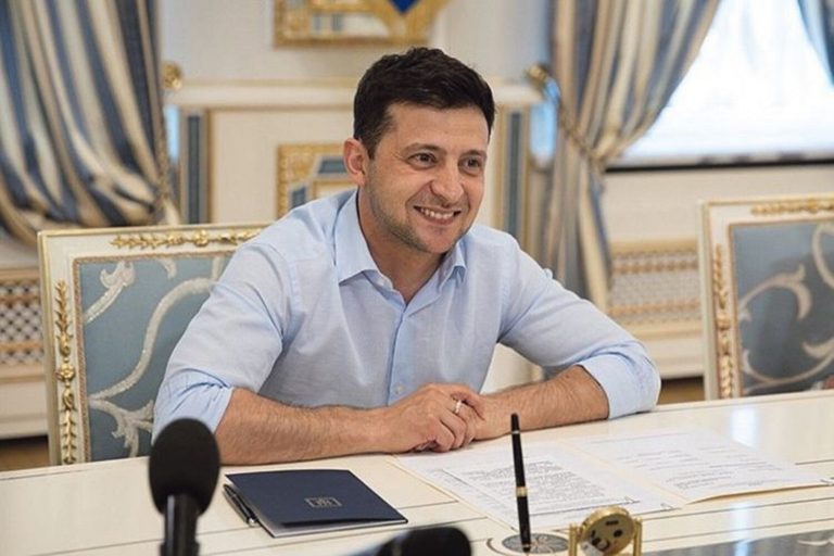 Володимир Зеленський показав унікальні теплі фото з найріднішими