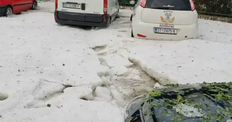 На курорті Хорватії випав сніг