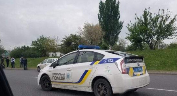 Поліцейські влаштували справжнє свавілля під Дніпром: “змушували людей красти і не тільки”