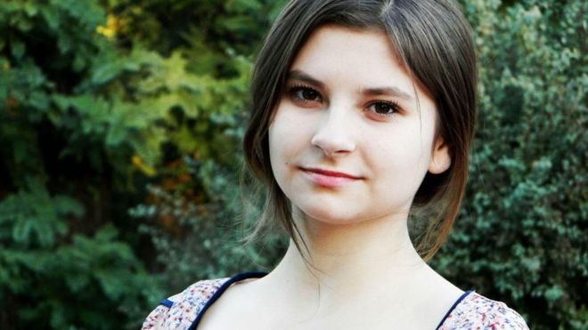 “Внесли у чорні списки”: історія дівчини, яка втекла з “ДНР”