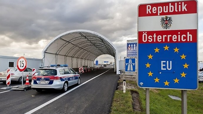 Австрія внесла Україну в “червоний список” із забороною на в’їзд