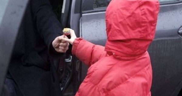 Дитина кричала, ніхто не реагував: у Тернопопі намагалися викрасти 7-річного хлопчика