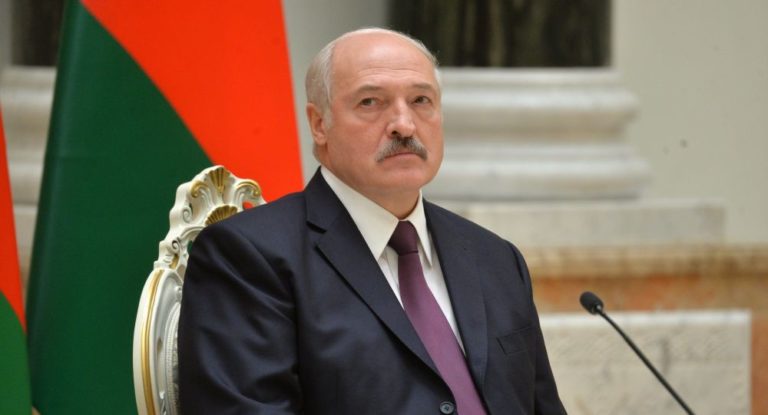Назвав “гарматним м’ясом”: Лукашенко звернувся до білорусів із жорсткою заявою