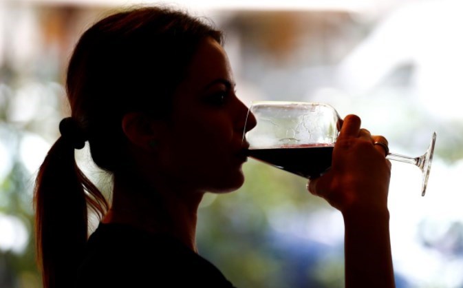 Зміцнює імунітет: який алкоголь корисний восени