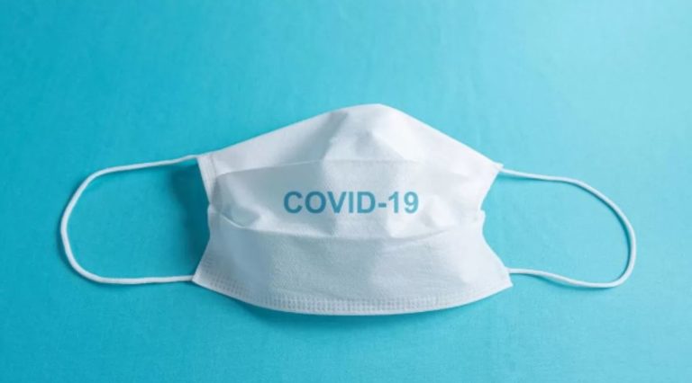 Хворих майже в 3 рази більше, ніж вилікувалися: в Україні новий антирекорд по COVID-19