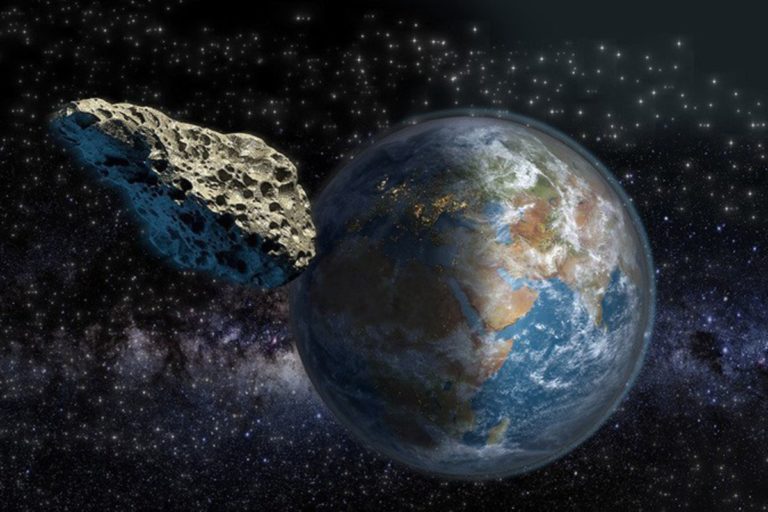 На Землю летить смертельний астероїд: названа дата «атаки»
