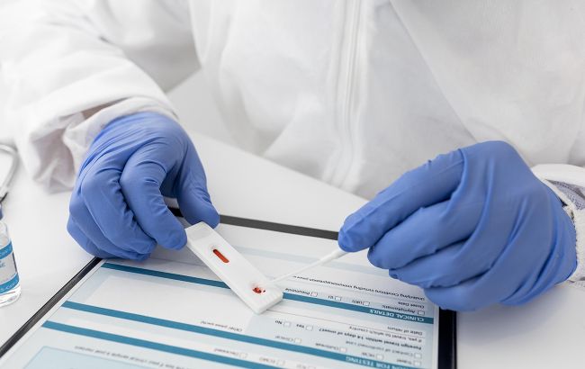 Поширений в Україні тест на коронавірус визнаний неефективним