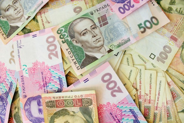 Українцям підвищать мінімальні зарплати