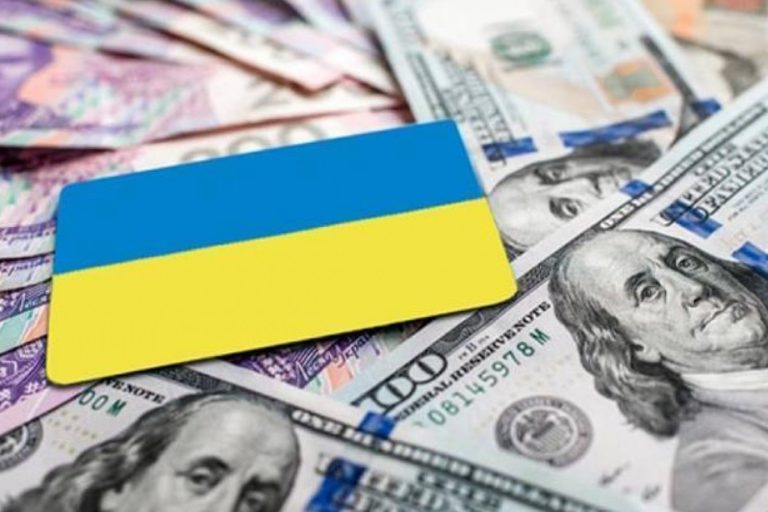 Скромність заслуговує поваги: жінка пожертвувала на потреби армії 60 тисяч доларів