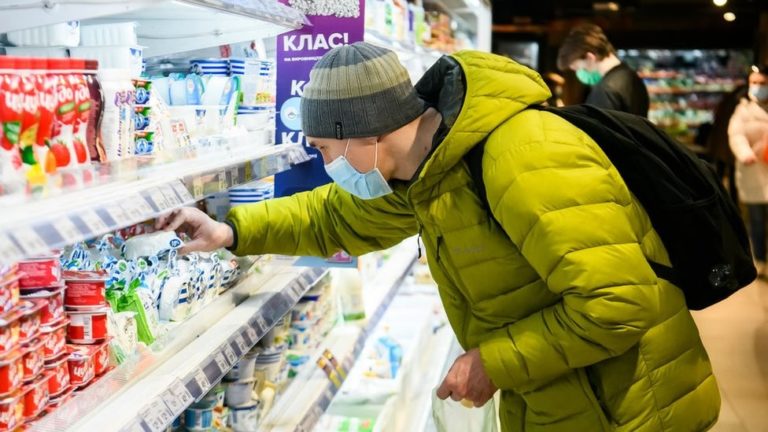 Як правильно харчуватись під час епідсезону грипу та ГРВІ: головний санітарний лікар України дав поради