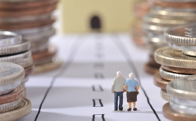 Накопичувальні пенсії в Україні фінансуватимуть за рахунок двох податків: деталі
