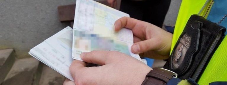 На кордоні ЄС арештували 42-х українців із фальшивими документами на роботу