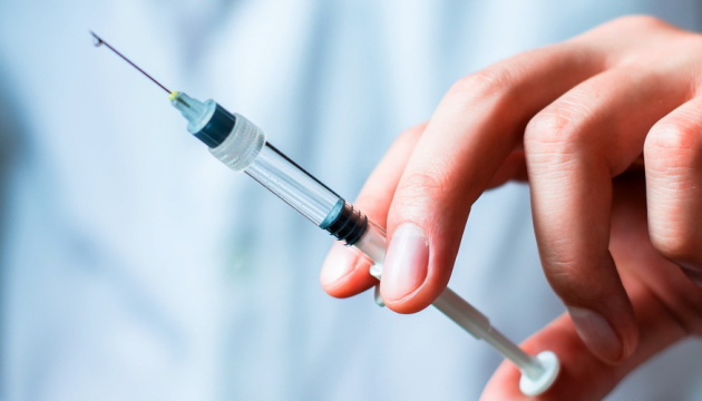 В Україні запрацює понад 500 стаціонарних пунктів вакцинації проти COVID-19