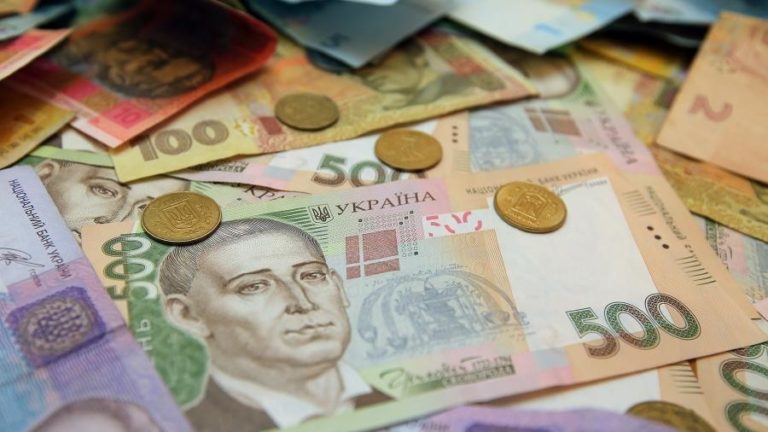 Українцям платитимуть по дві пенсії: якими будуть виплати