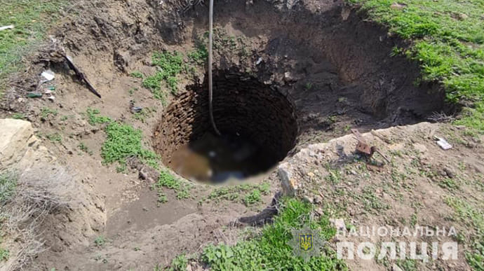 На Одещині в колодязі знайшли тіла чотирьох людей: деталі
