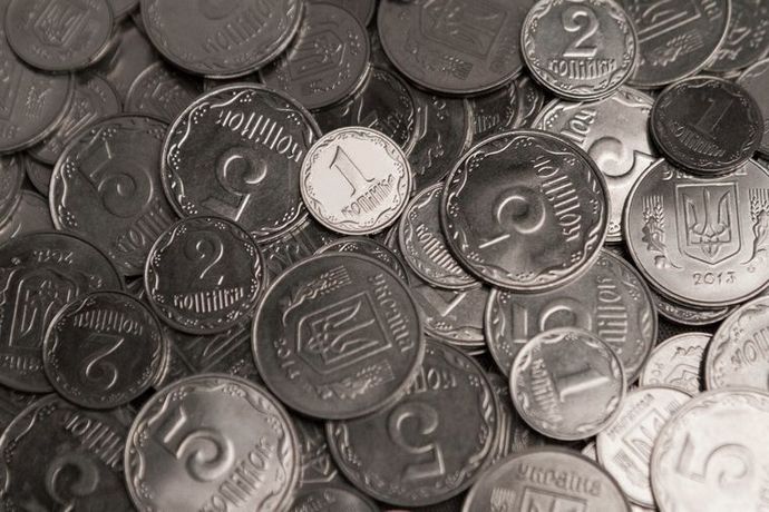 Українці продають сучасні копійки за тисячі гривень: які монети шукати