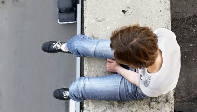 У Києві 15-річний хлопець стрибнув з мосту: ним виявився син багатодітних батьків, які померли від COVID-19