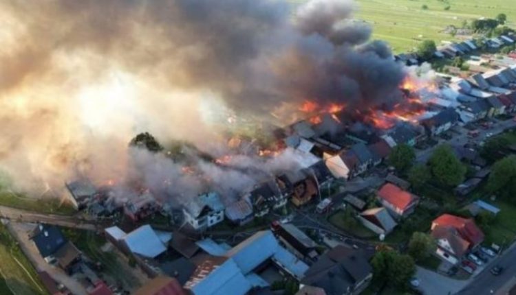 У Польщі сталася масштабна пожежа, є постраждалі