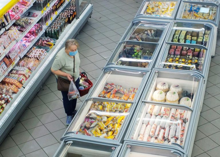 Восени в Україні злетять ціни на продукти: що найбільше подорожчає