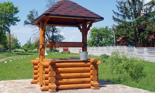 “Криниці із забороненою водою”: прочан, що йдуть до Зарваниці, закликають не пити “отруйну” воду