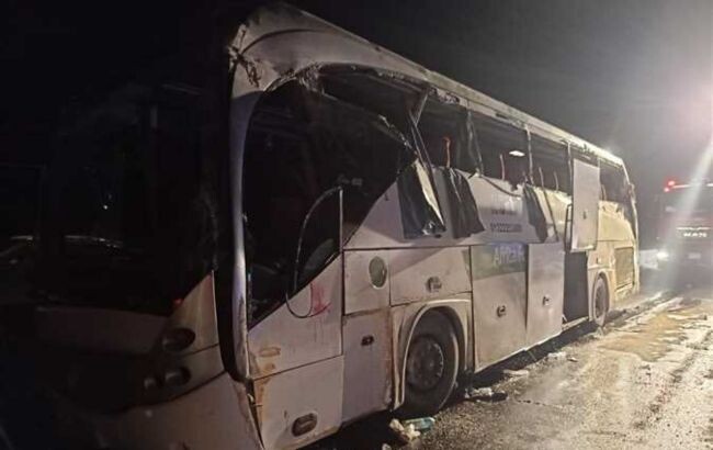 У Єгипті перекинувся автобус з туристами, багато загиблих