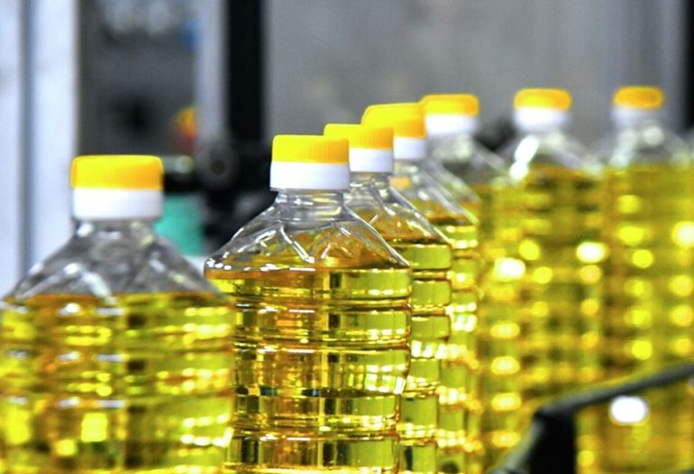 Подорожчає в два рази: соняшникова олія може знову злетіти в ціні