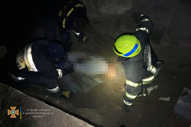 Під Дніпром 16-річного хлопця розчавила бетонна плита: потрібен був кран, щоб витягнути тіло