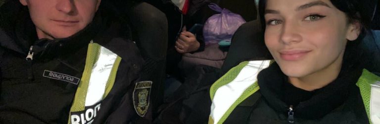 Поліцейські врятували двомісячну дитину та її матір, які мали шанси замерзнути