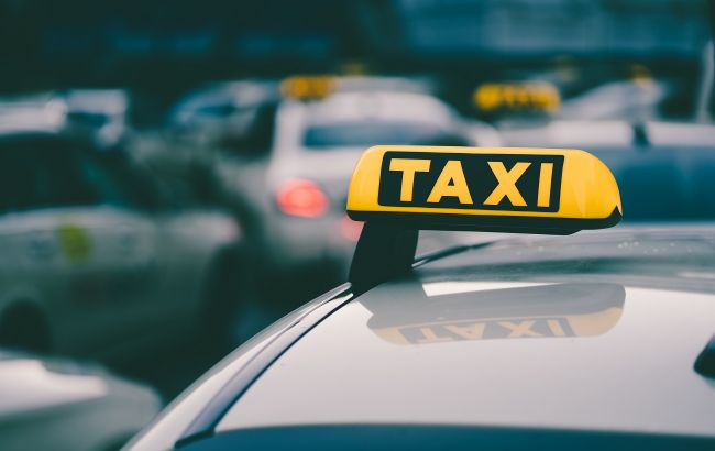 Таксист висадив пасажирів, які ненавидять українську мову (відео)