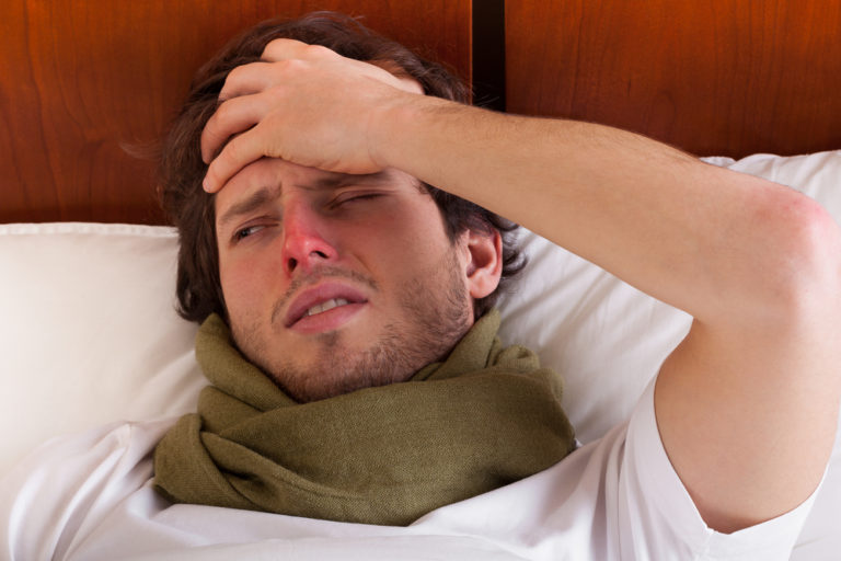 “Це не видумка”: лікарі пояснили, чому чоловіки важче переносять високу температуру