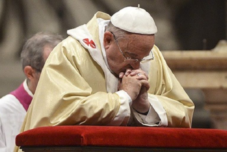 «Молімося за мир, проказуючи “Отче наш”»: Папа Франциск закликав помолитися за мир в Україні