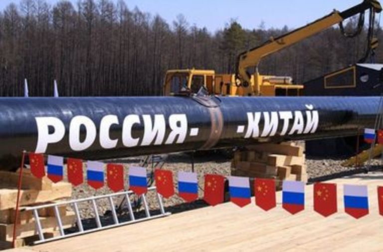 Китай зупиняється на купівлі російської морської нафти після вторгнення