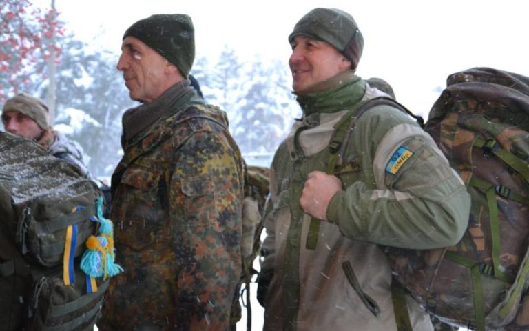 Зеленський оголосив про призов резервістів: кого забиратимуть до армії