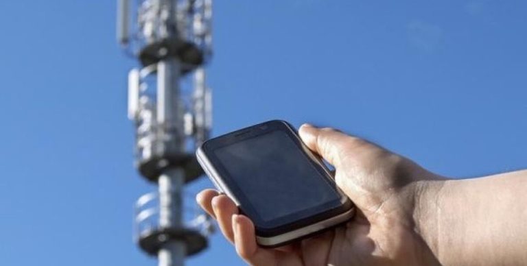 Мобільні оператори розповіли, як працюватиме мобільний зв’язок та інтернет у разі війни