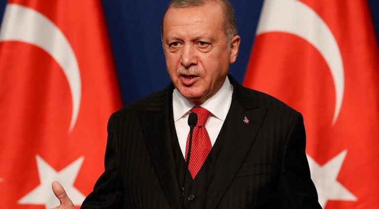 Туреччина заявила, що не припинить продаж зброї Україні, незважаючи на позицію РФ